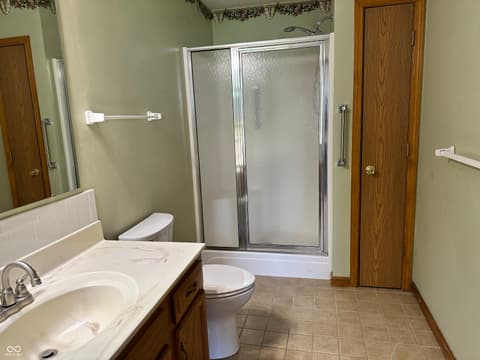 Primary bathroom at 8131 Bentley Farms Place, Indianapolis, IN