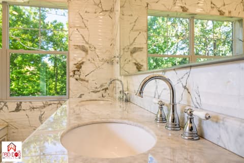 Photo of 372 Foxboro Drive, Avon, IN