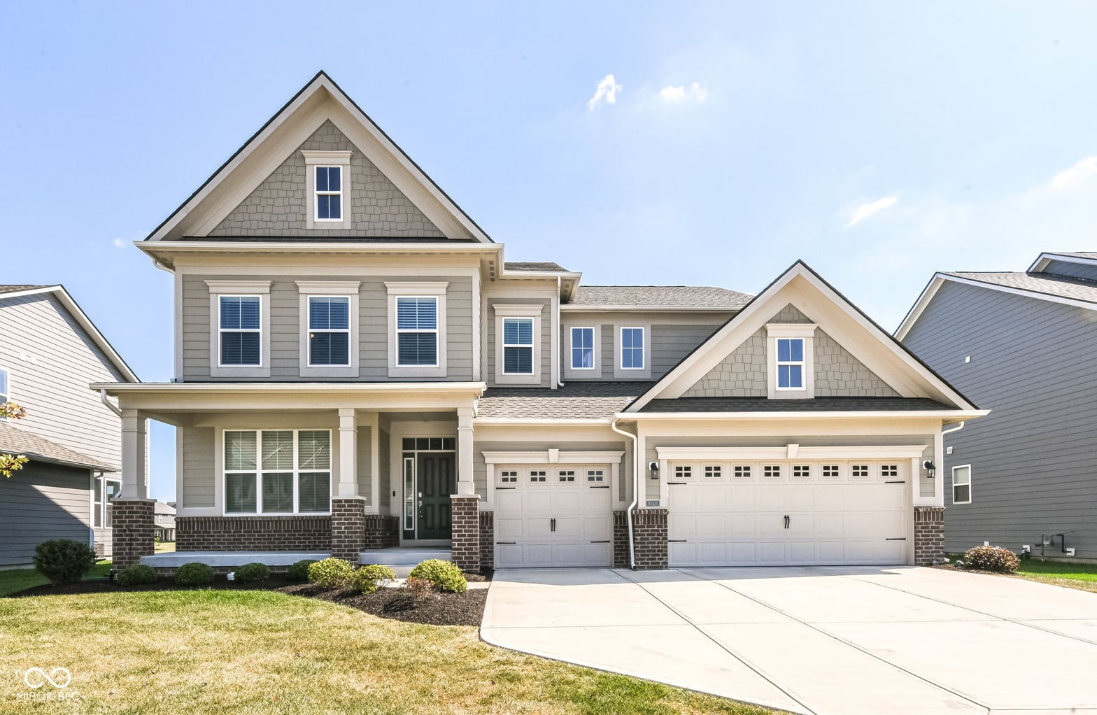 Photo of 10421 Grimshaw Drive, Fortville, IN