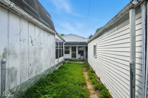 Side exterior at 1105 Worcester Avenue, Indianapolis, IN