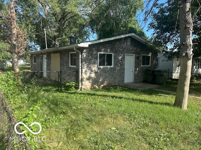 Front exterior at 2829 Manlove Avenue, Indianapolis, IN