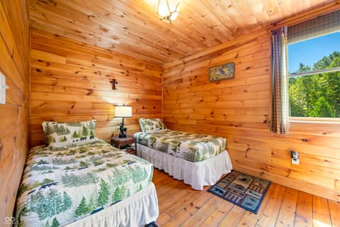 Bedroom at 9601 Buffalo Pike, Freetown, IN