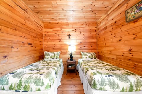 Bedroom at 9601 Buffalo Pike, Freetown, IN