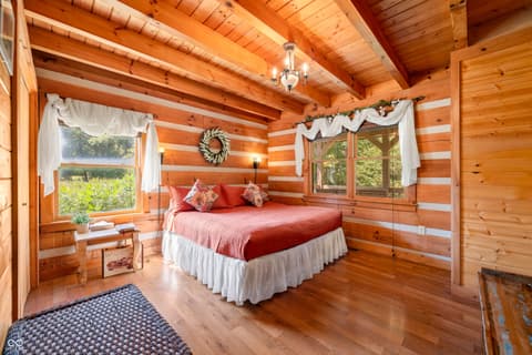 Bedroom at 9601 Buffalo Pike, Freetown, IN