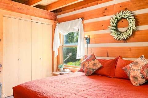 Bedroom at 9601 Buffalo Pike, Freetown, IN