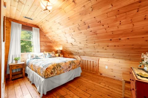 Bedroom at 9601 Buffalo Pike, Freetown, IN