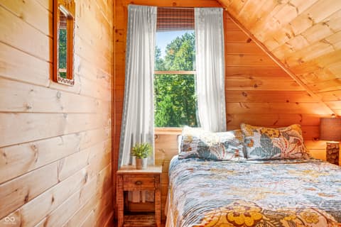 Bedroom at 9601 Buffalo Pike, Freetown, IN