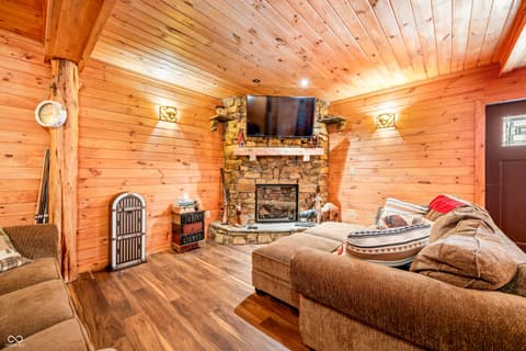 Living room at 9601 Buffalo Pike, Freetown, IN