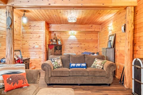 Living room at 9601 Buffalo Pike, Freetown, IN