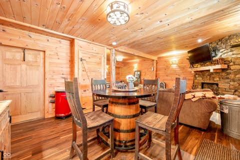 Dining room at 9601 Buffalo Pike, Freetown, IN