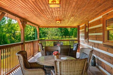 Outdoor living area at 9601 Buffalo Pike, Freetown, IN