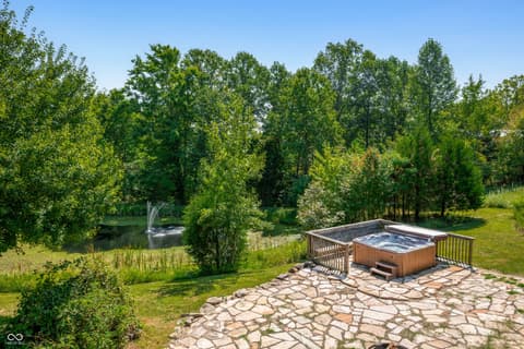 Outdoor living area at 9601 Buffalo Pike, Freetown, IN