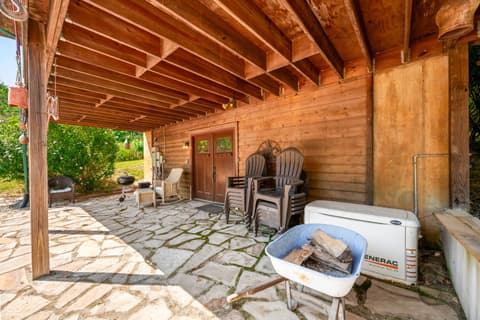 Outdoor living area at 9601 Buffalo Pike, Freetown, IN