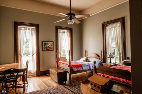 Bedroom at 2710 E State Road 32, Crawfordsville, IN