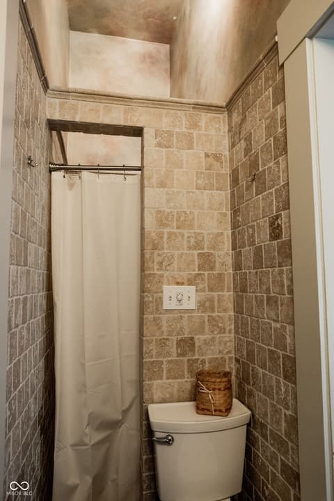 Bathroom at 2710 E State Road 32, Crawfordsville, IN