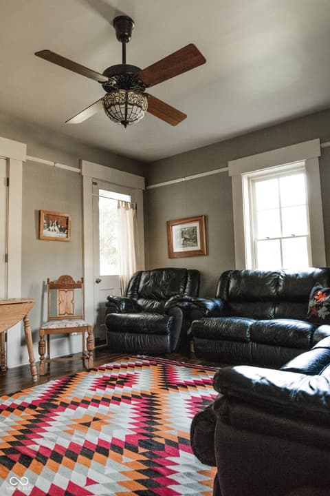 Living room at 2710 E State Road 32, Crawfordsville, IN