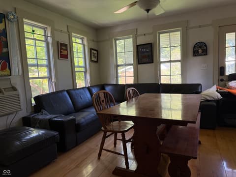Dining room at 2710 E State Road 32, Crawfordsville, IN