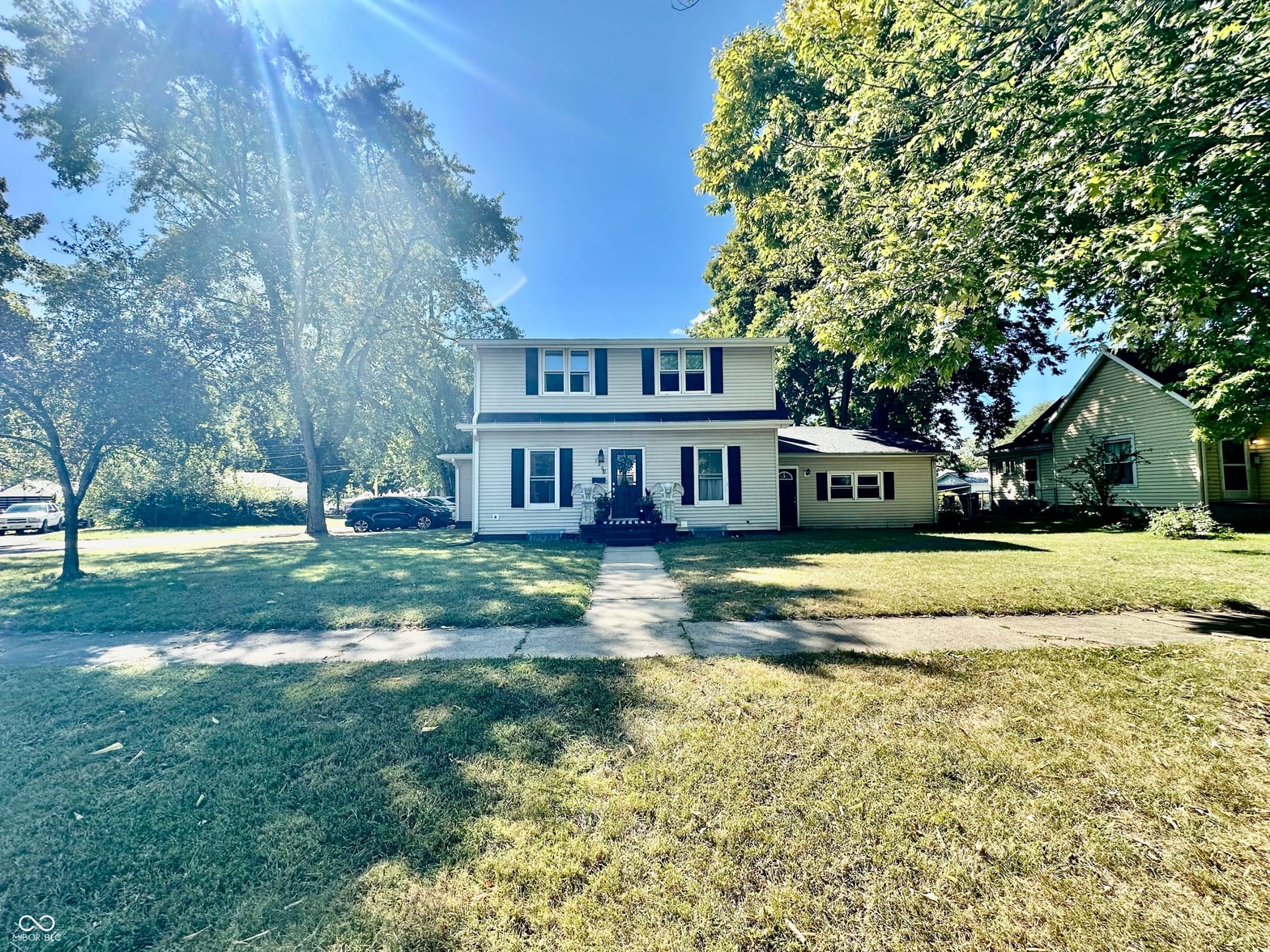 Front exterior at 1201 4th Street, Covington, IN
