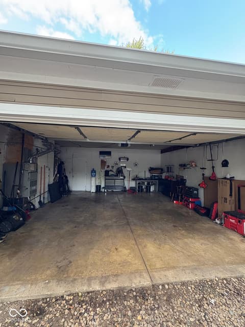 Garage at 5420 W 62nd Street, Indianapolis, IN