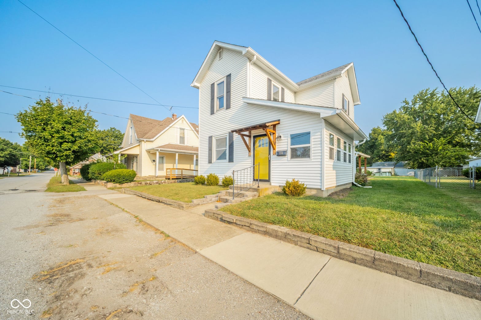 Photo of 118 E Morgan Street, Knightstown, IN