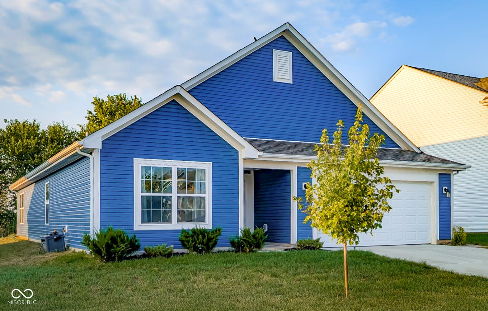 Photo of 2127 Abbey Lane, Columbus, IN