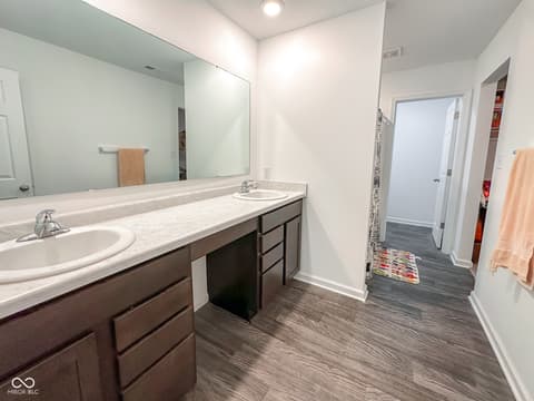 Photo of 2127 Abbey Lane, Columbus, IN