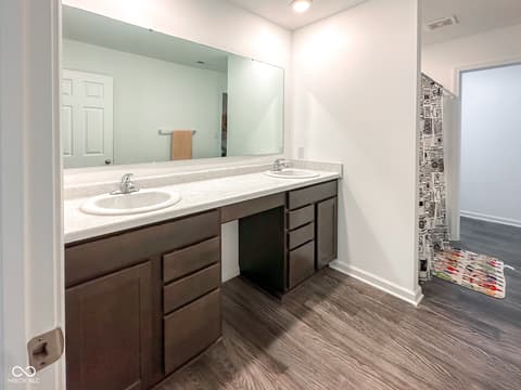Photo of 2127 Abbey Lane, Columbus, IN