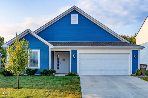 Photo of 2127 Abbey Lane, Columbus, IN