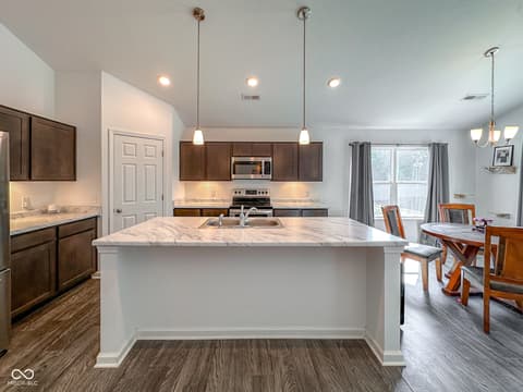 Photo of 2127 Abbey Lane, Columbus, IN