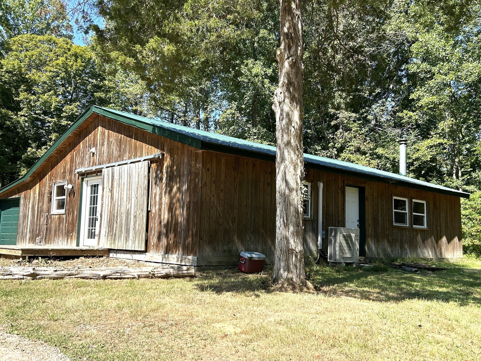 Photo of 1040 N Cherry Blossom Lane, North Vernon, IN