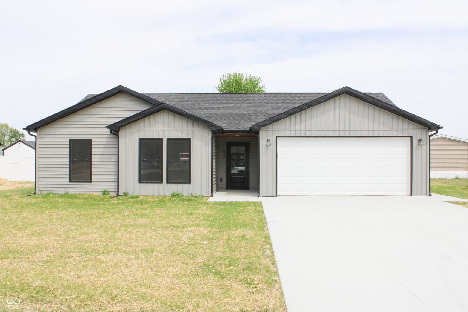 Photo of 870 Henry Street, North Vernon, IN