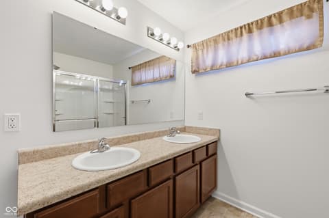 Photo of 1732 Dogwood Lake Way, Indianapolis, IN