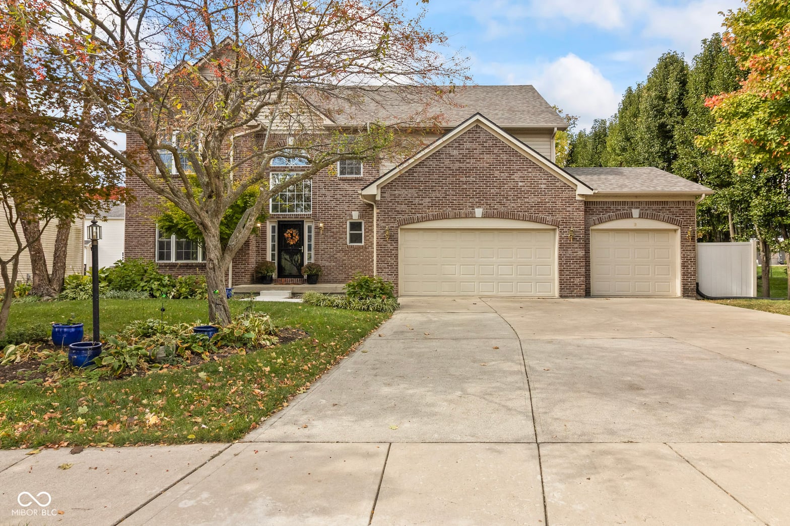 Photo of 13708 Autumn Lake Overlook, Carmel, IN