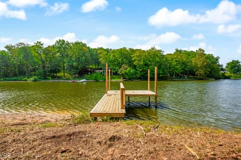 Photo of 1318 Forest Grove Lane, North Vernon, IN