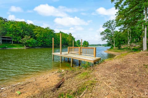 Photo of 1318 Forest Grove Lane, North Vernon, IN