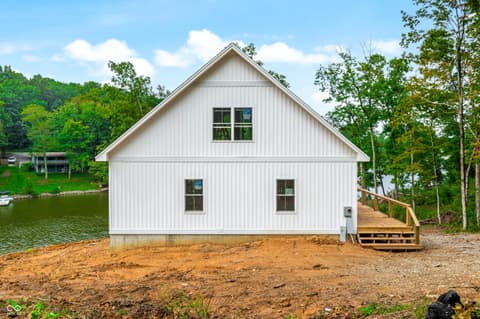 Photo of 1318 Forest Grove Lane, North Vernon, IN