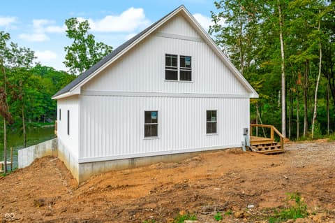 Photo of 1318 Forest Grove Lane, North Vernon, IN