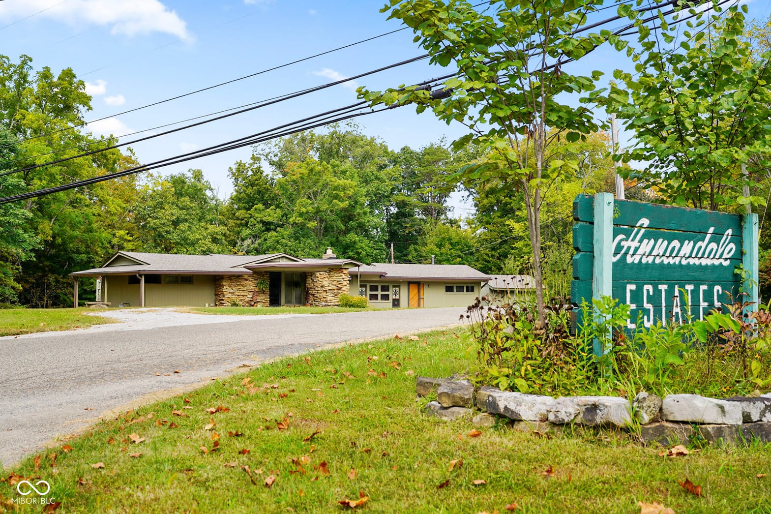 Photo of 1188 Annandale Drive, Nashville, IN