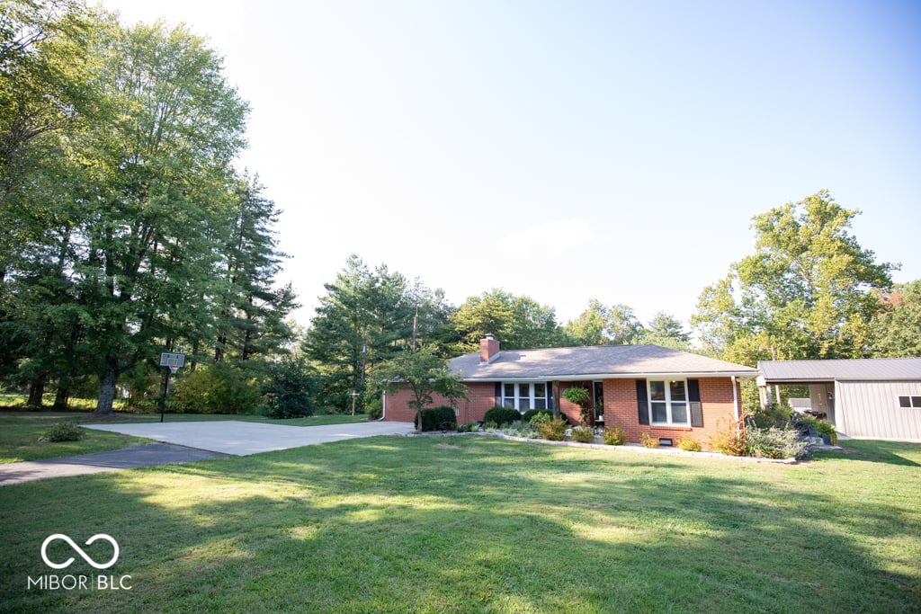 Photo of 8630 E 700 S, Elizabethtown, IN