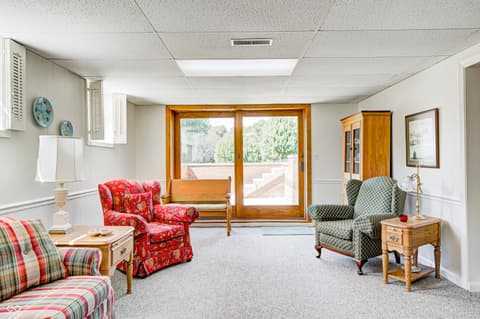 Living room at 1000 S Jackson Street, Greencastle, IN