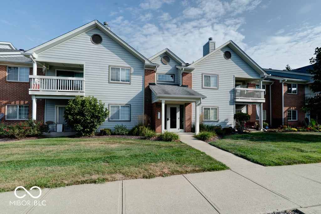 Photo of 8112 Glenwillow Lane, Indianapolis, IN