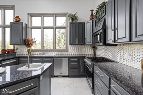 Photo of 8816 Waterside Drive, Indianapolis, IN