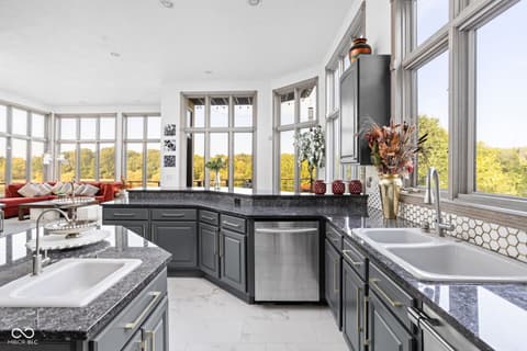 Photo of 8816 Waterside Drive, Indianapolis, IN