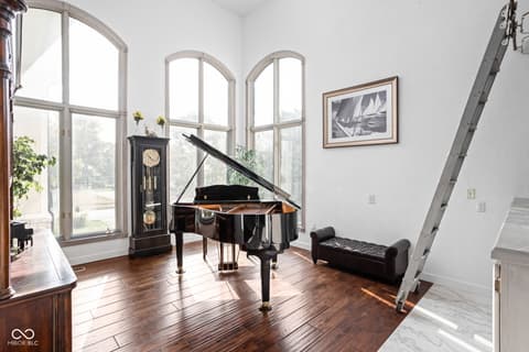 Photo of 8816 Waterside Drive, Indianapolis, IN