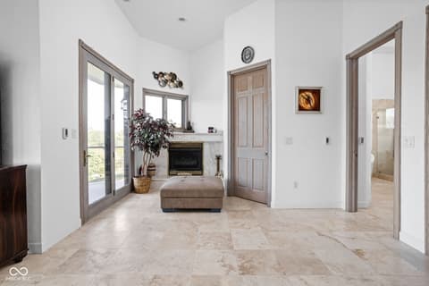Photo of 8816 Waterside Drive, Indianapolis, IN