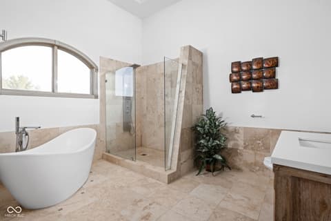 Photo of 8816 Waterside Drive, Indianapolis, IN