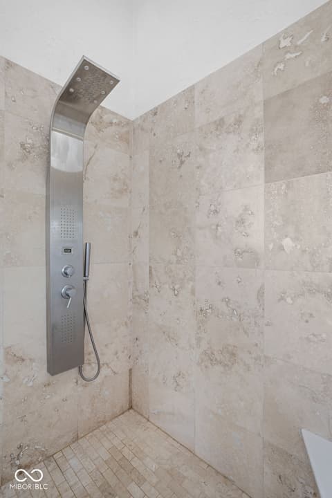 Photo of 8816 Waterside Drive, Indianapolis, IN