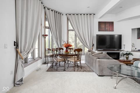 Photo of 8816 Waterside Drive, Indianapolis, IN