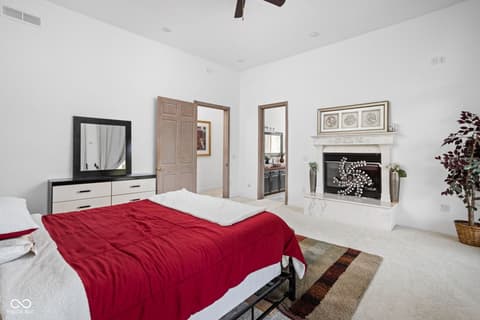 Photo of 8816 Waterside Drive, Indianapolis, IN