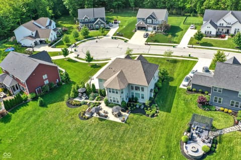 Aerial view at 1033 Windsor Estates Court, Westfield, IN